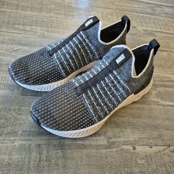 Nike React Phantom Run FK 2 Sneakers Mens 7.5 Black White Running CJ0277-003 - Picture 2 of 16